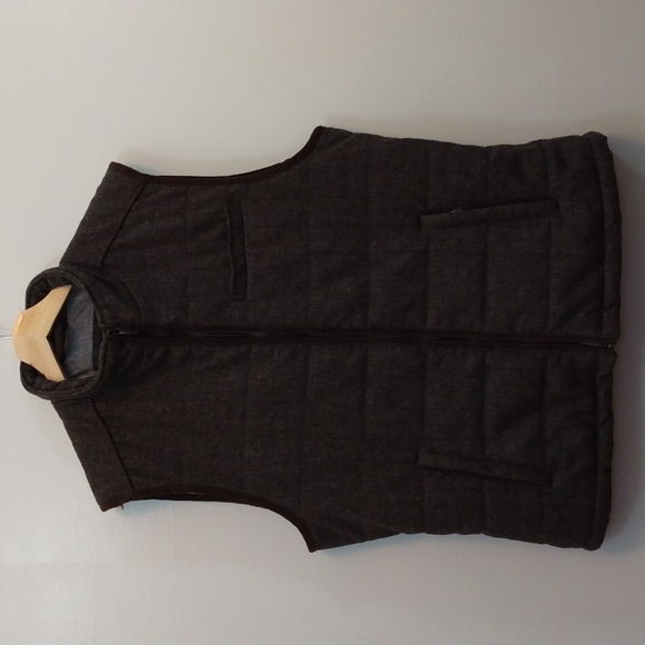 Like New Jos. A. Bank Reserve Brown Wool Blend Quilted Vest (Large) - Picture 4 of 12
